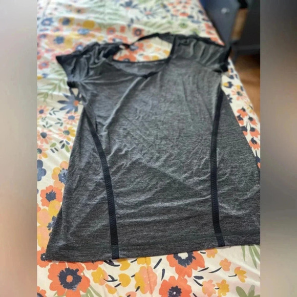 lululemon athletica Tops - Lululemon Run: Team Spirit Tech Short Sleeve Black Size 8